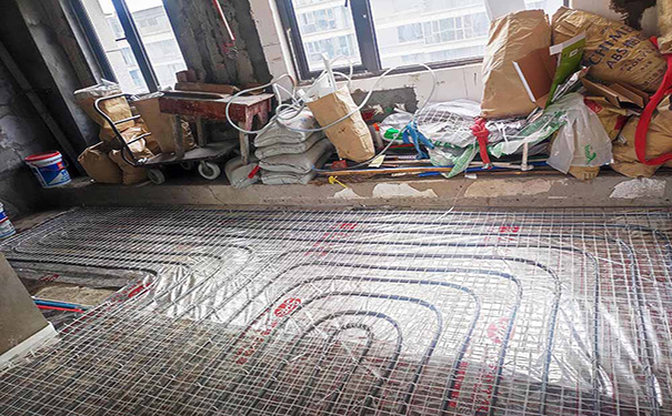 地暖使用前期前能耗高正不正常？